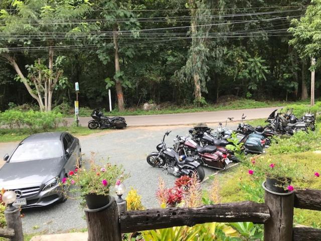 สวนฉัน Igarden Hotel Ban Pang Champi Exterior photo